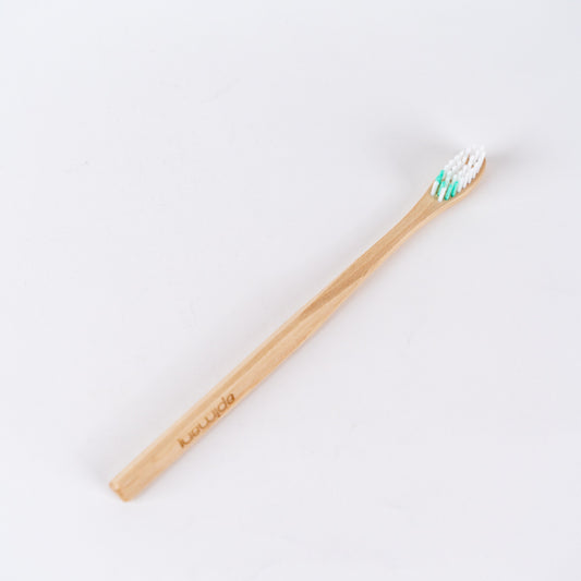 Apimani -- Brosse à dents en bois extrasouple Vrac - Lot de 15