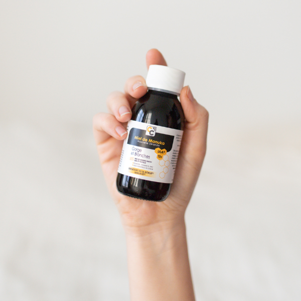 Comptoirs & Compagnies -- Solution buvable gorge et bronches au miel de manuka iaa15+ - 100 ml