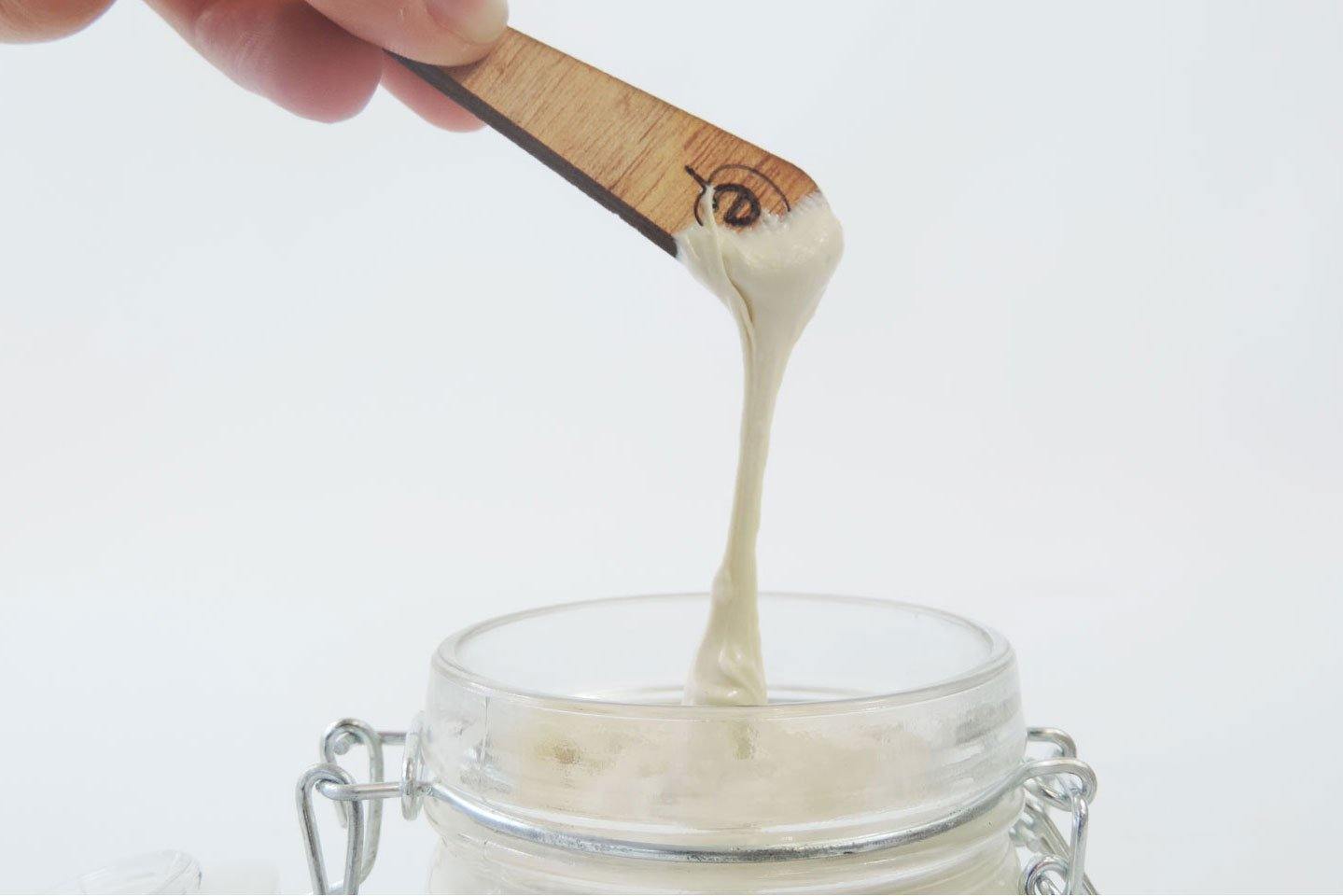Endro -- Petite spatule en bois